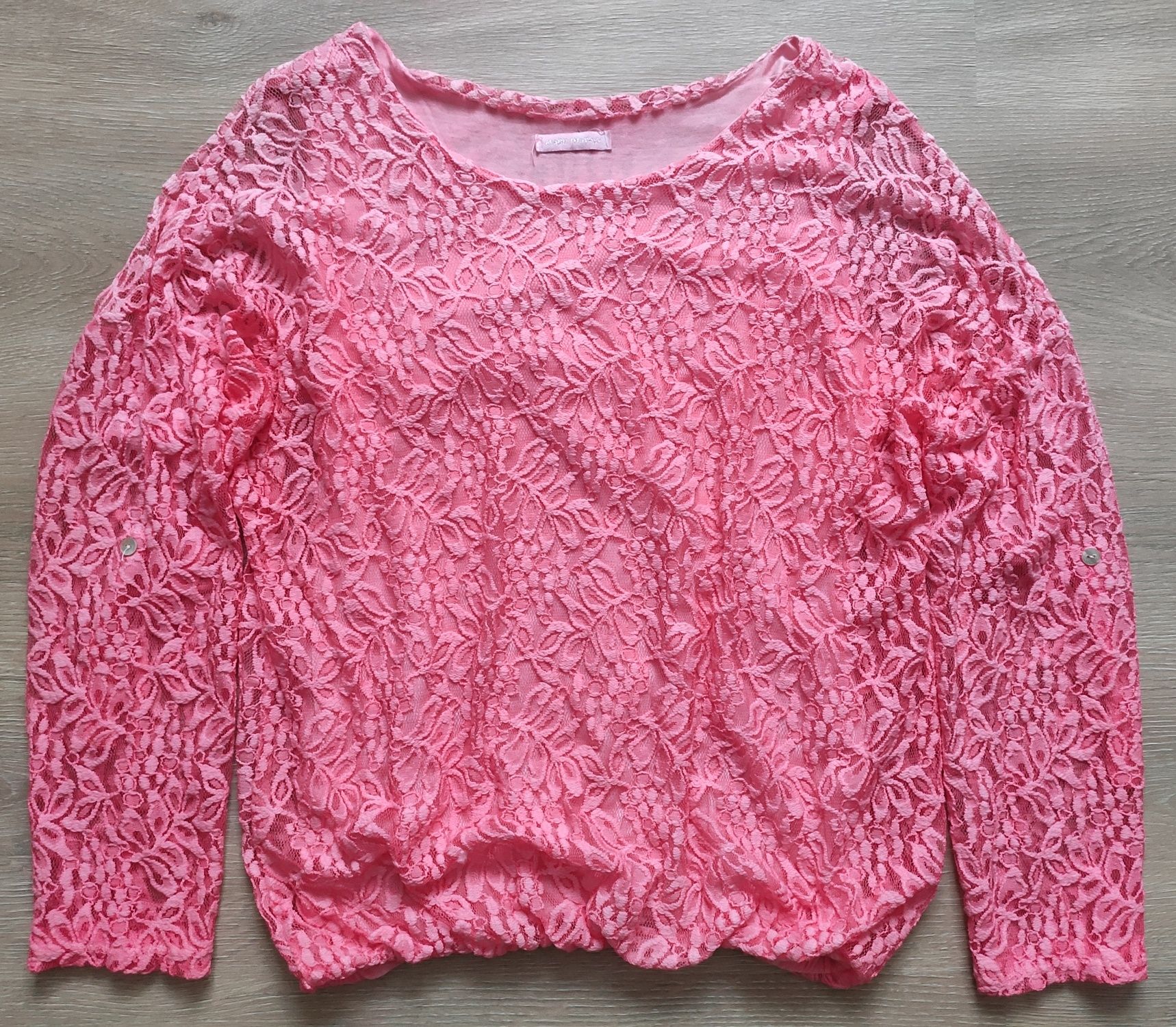 Ładna bluzka koronkowa oversize