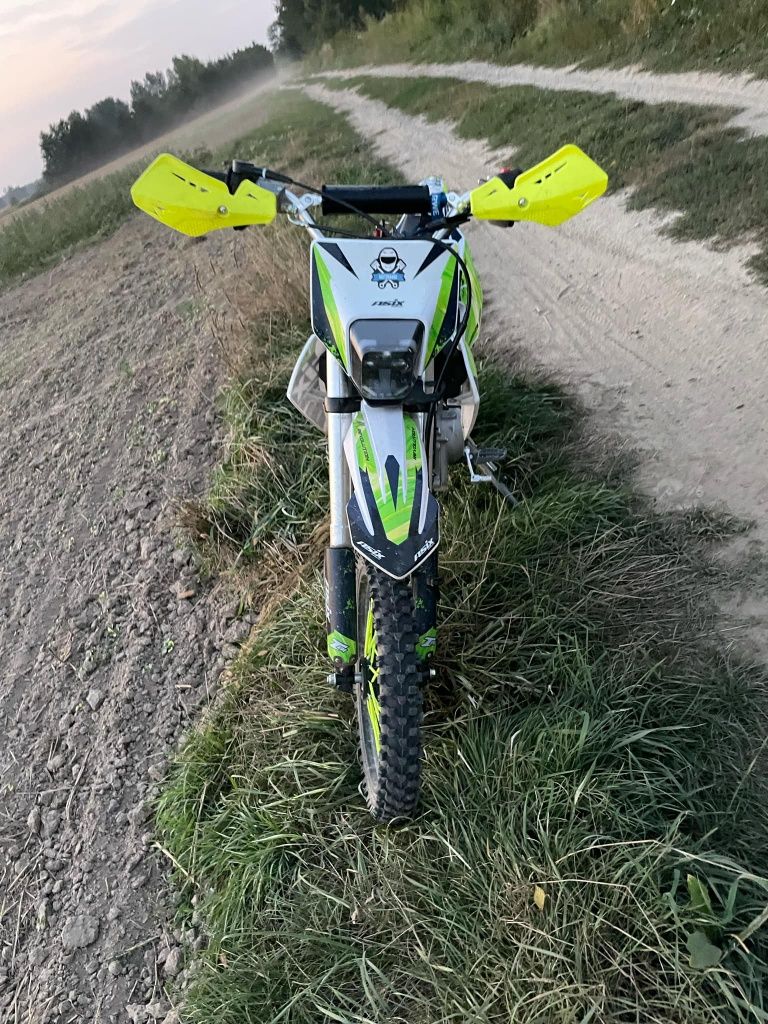 Asix DT 125m3 cross