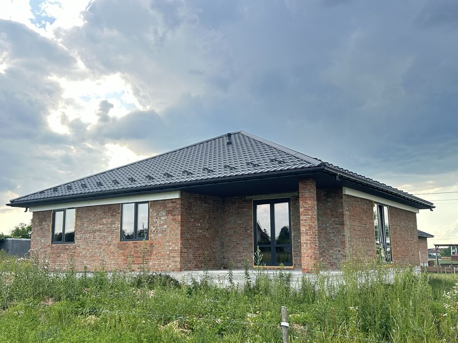 Продам будинок в Стрижавці в р-ні Кемпінгу