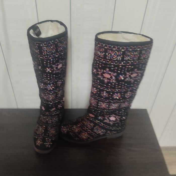 Валянки зимові теплі