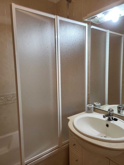 Alugo T2, próximo da escola Secundária Damião de Goes.