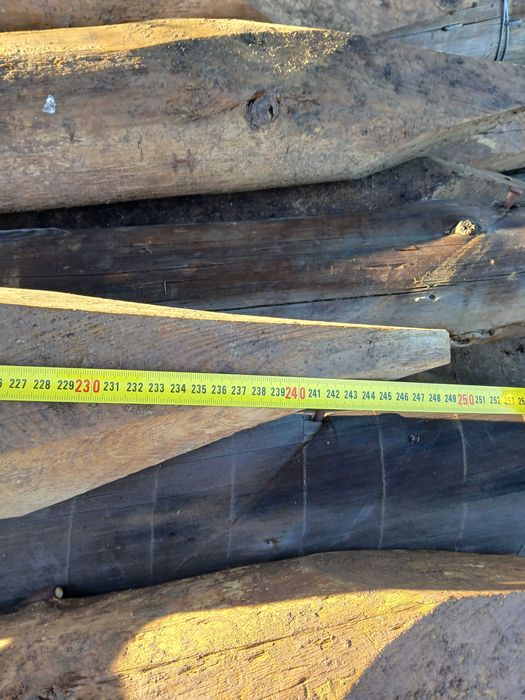 Paus tratados usados em bom estado