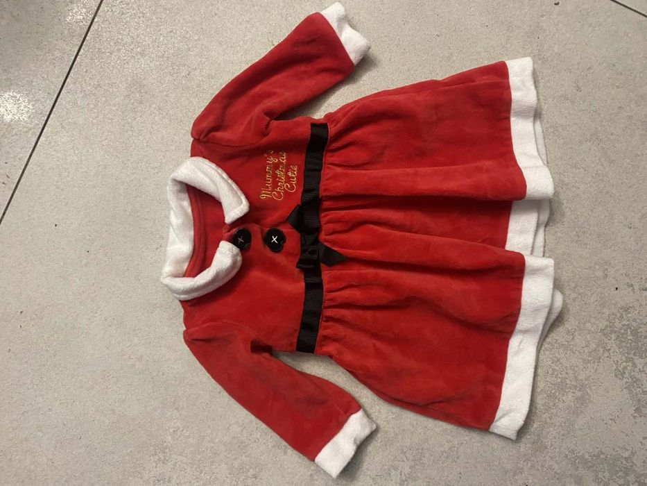 Sukienka mikołajka rozm na 3/6 miesięcy