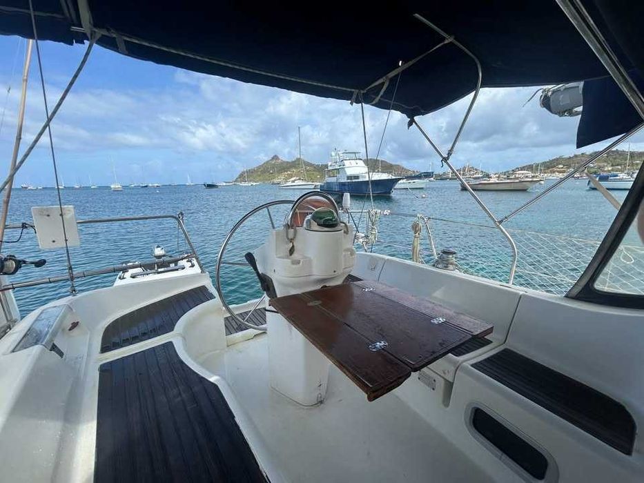 2000 Beneteau Oceanis 331