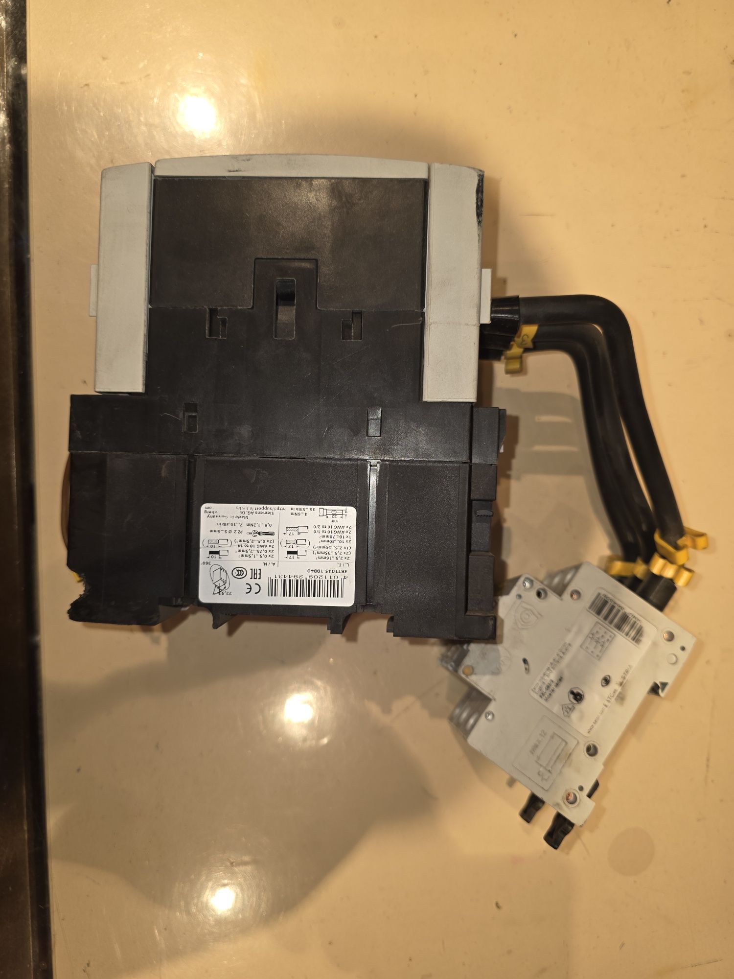 Пускатель Siemens 80A, катушка 24VDC + автомат 63А