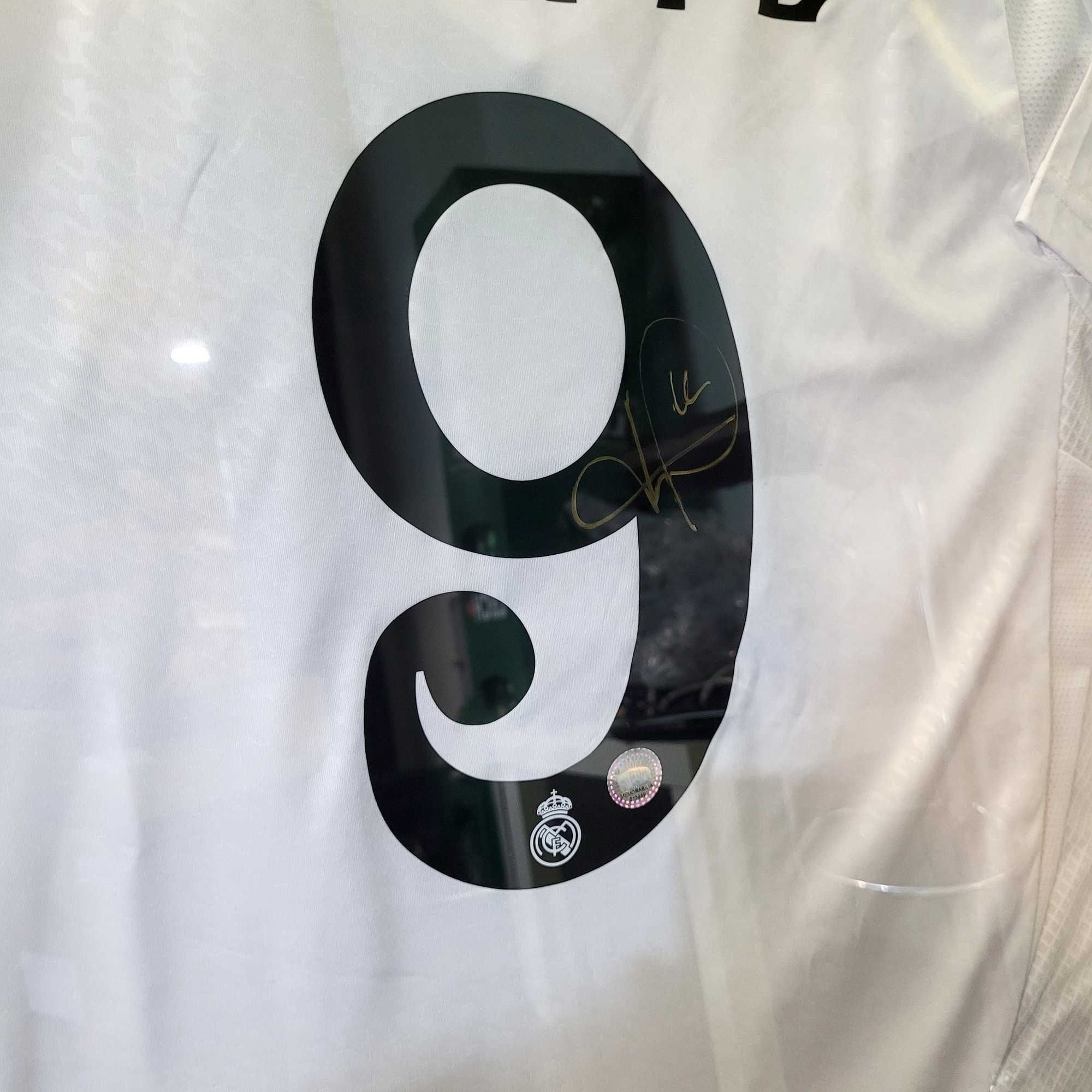 Mbappe koszulka z podpisem, autograf, rama. Na prezent
