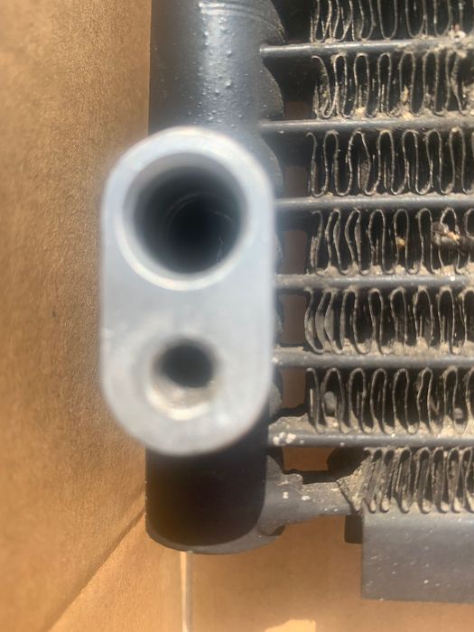 радіатор кондиціонера тойота