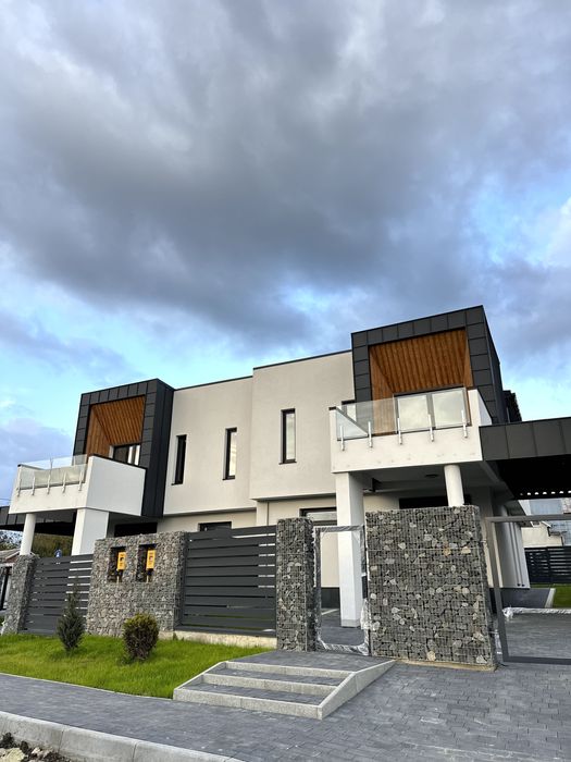 Продаж дуплексів преміум-класу у Сокільниках