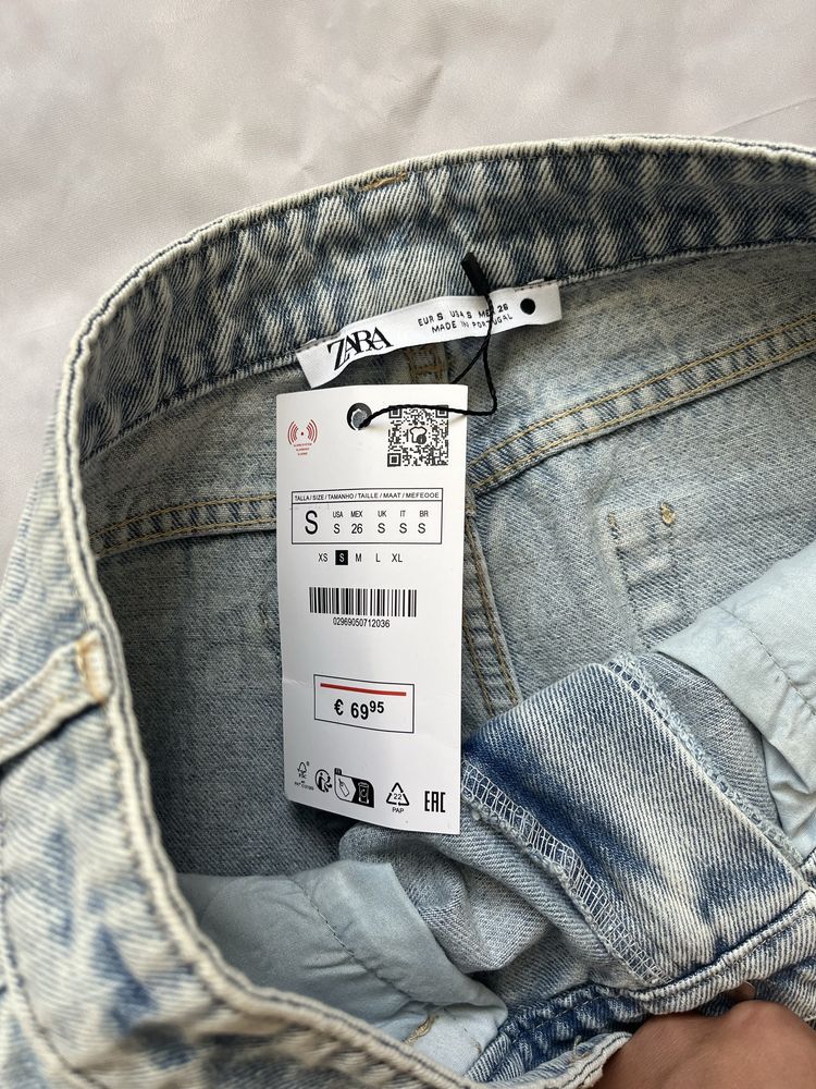 Джисни Zara flared jeans Оригінал у наявності