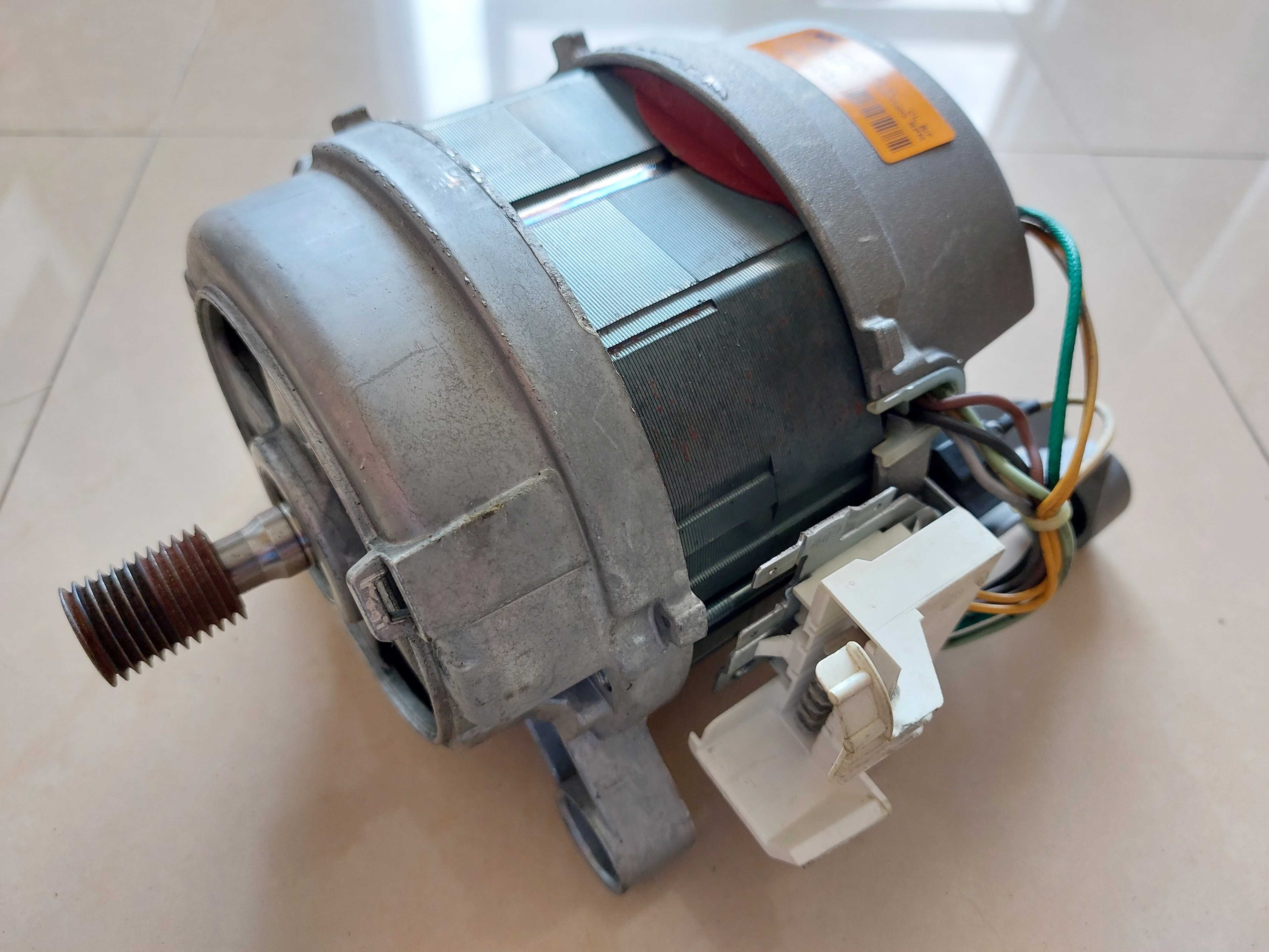 Motor elétrico tipo 20584.514