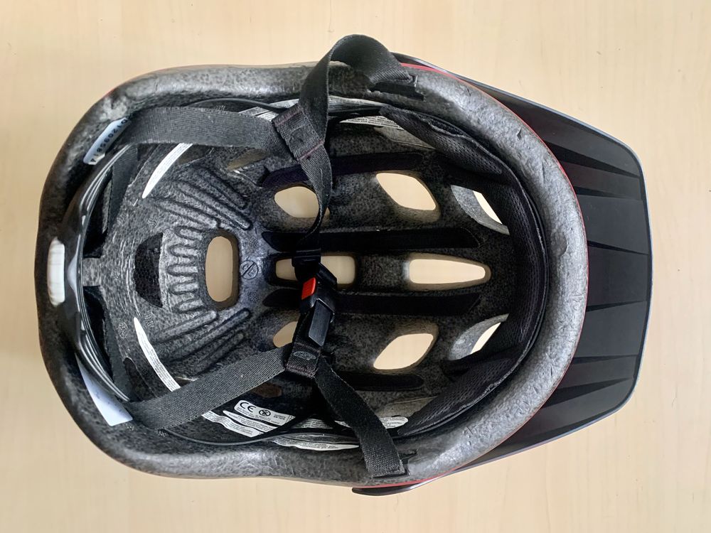 Kask rowerowy GIRO Fixture