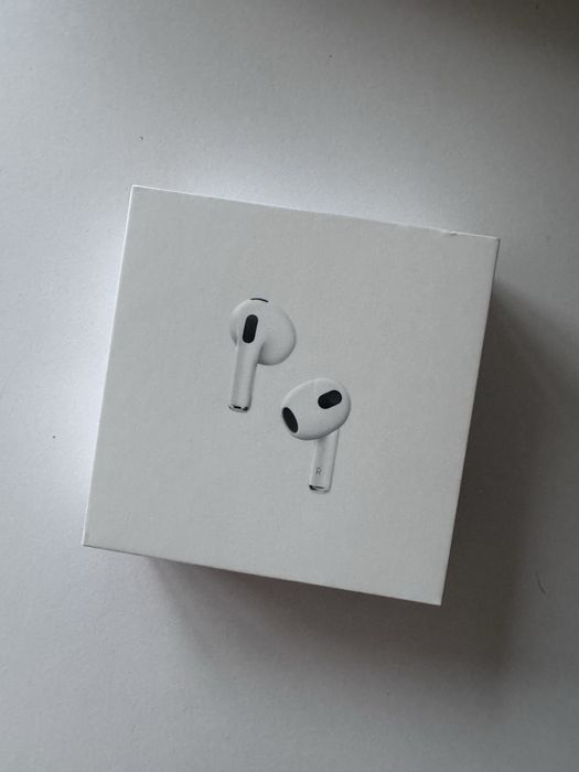 Наушники airpods 3 with wireless charging case