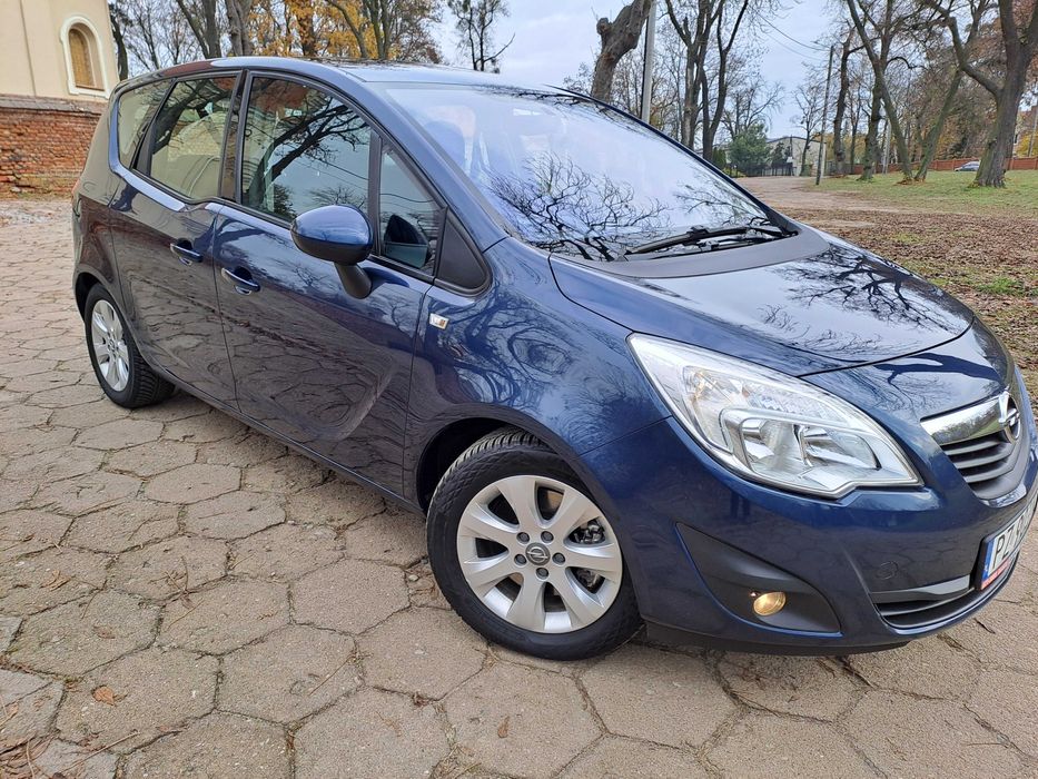 Zadbana bezwypadkowa Meriva B 1.4 turbo, 6 biegów, stan bdb z 2012r