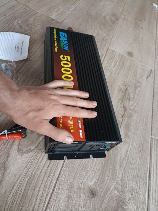 Inversor 24v  Novo 5000w / 2500w contínuos onda pura