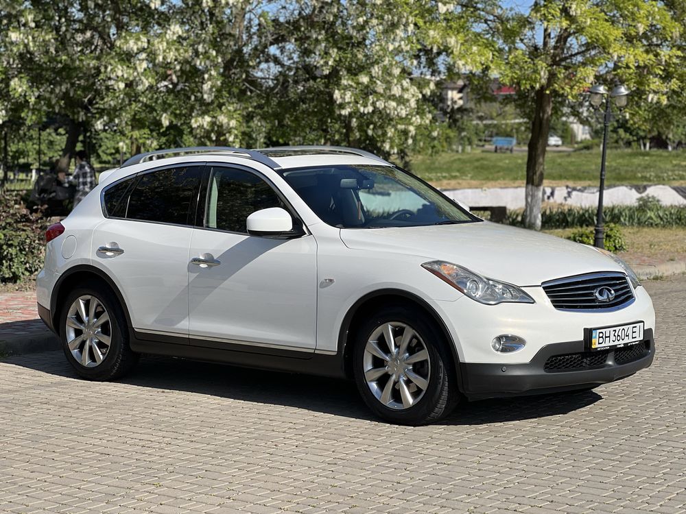 Продам Infiniti EX35 НЕ КРАШЕН!!!