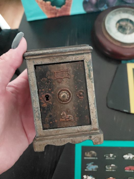 VENDO Mialheiro - Peça Decorativa