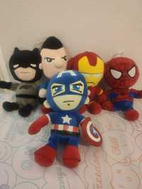 Peluches e Almofadas Super Heróis