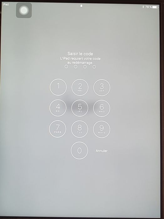 Продам планшет Apple A1474 iPad Air по запчастинах