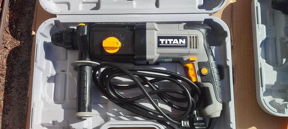 Перфоратор дриль TITAN з Англії