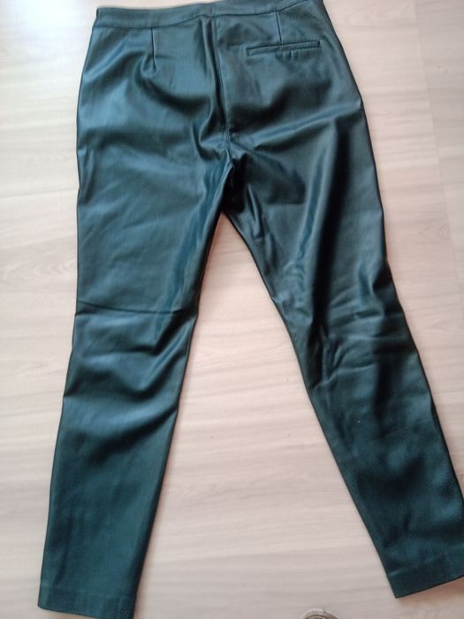 Spodnie damskie - lateksowe