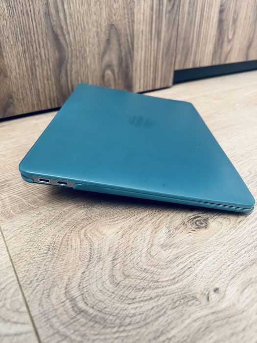 Apple MacBook Air 13” 2019 - Oferta da capa verde