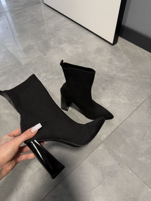 Ботильйони на каблуку