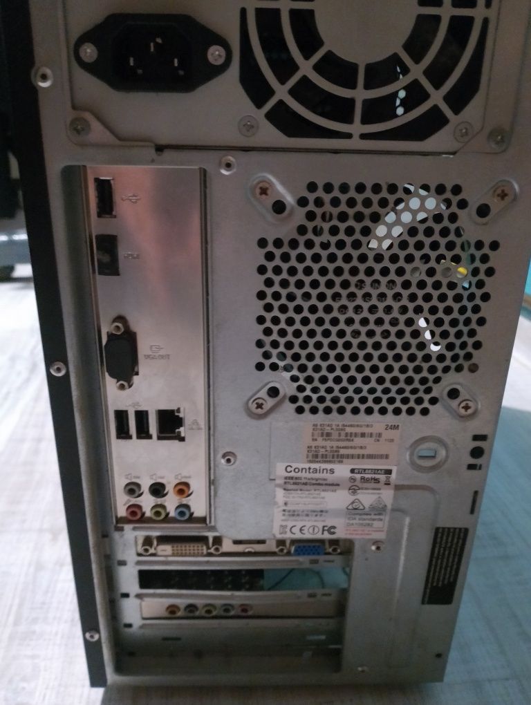 Komputer stacjonarny/Intel