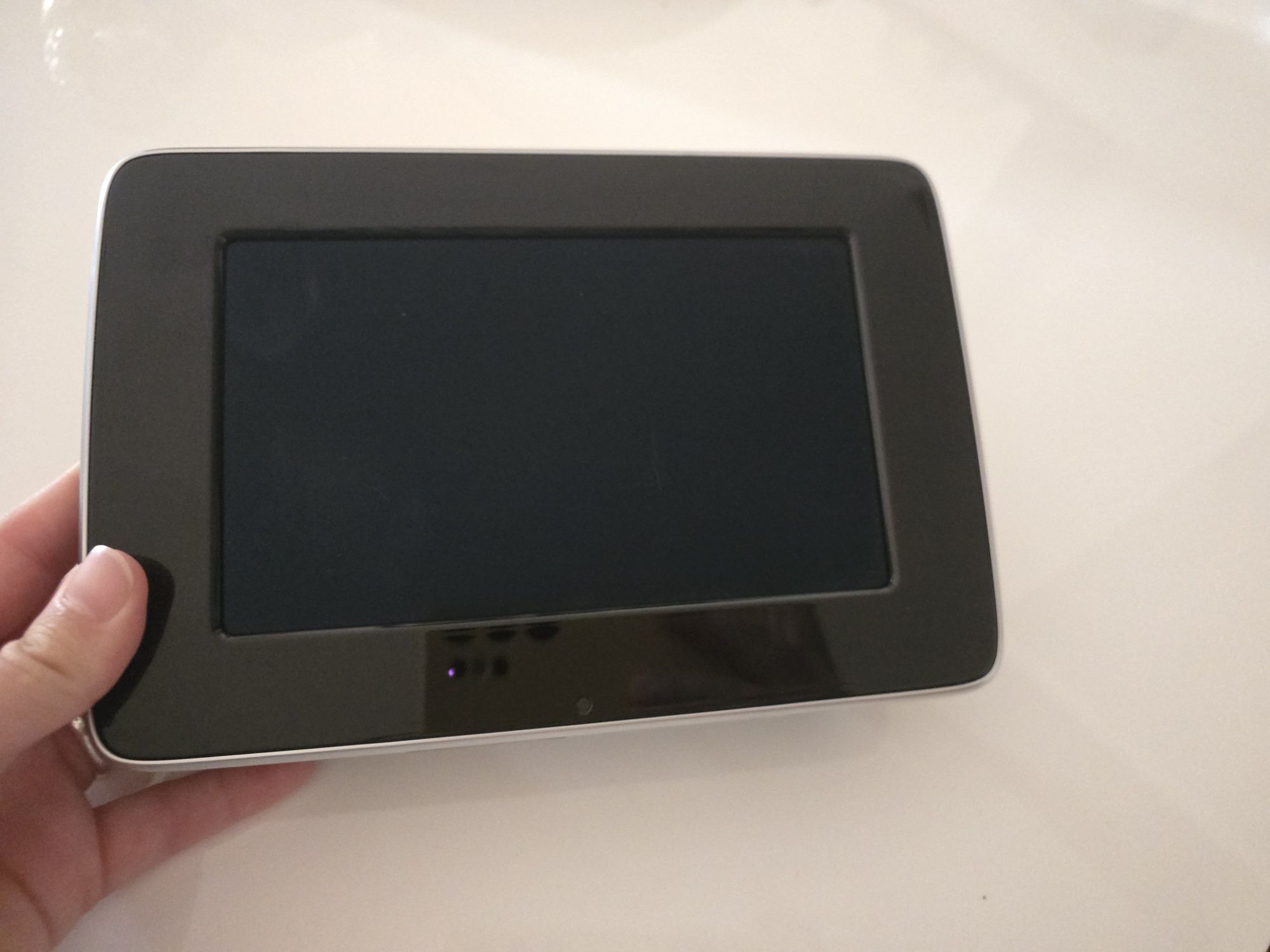 Monitor mercedes