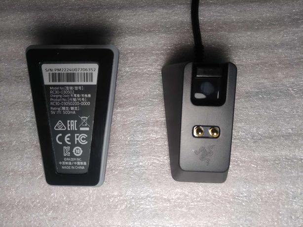 Зарядна станція Razer Mouse Dock Chroma/USB кабель