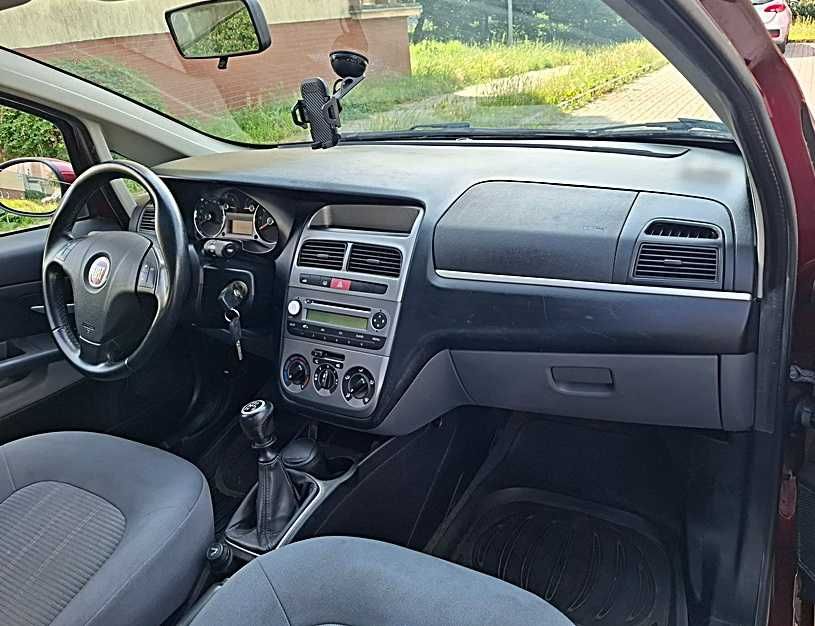 Fiat Linea 1.4 Benzyna Przeb- 158 tyś.km , 2 kpl. opon Zadbany 2009 r
