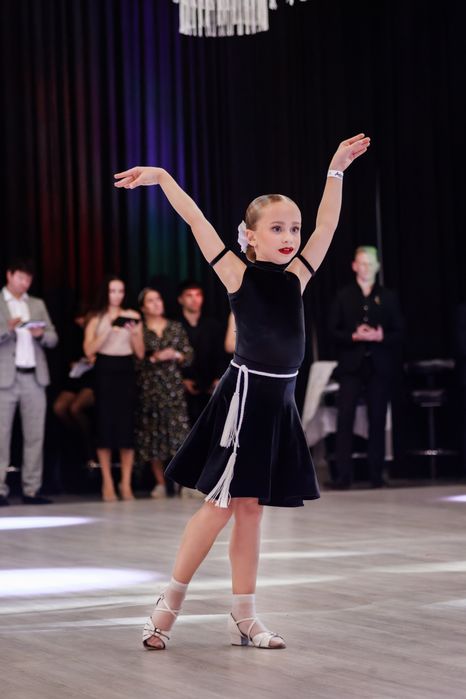 Бейсик 122-128, профпошив Англія