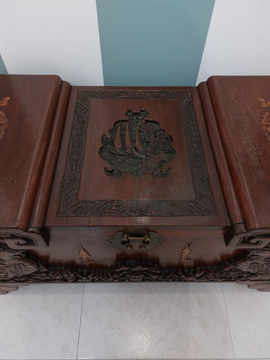 baú handmade vintage