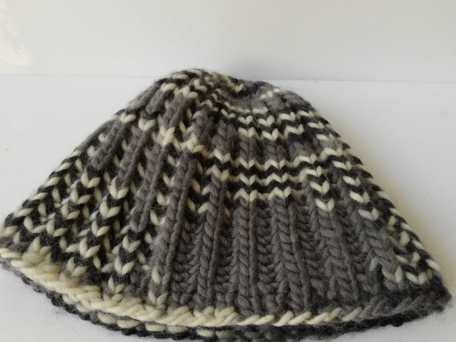 czapka męska hand made