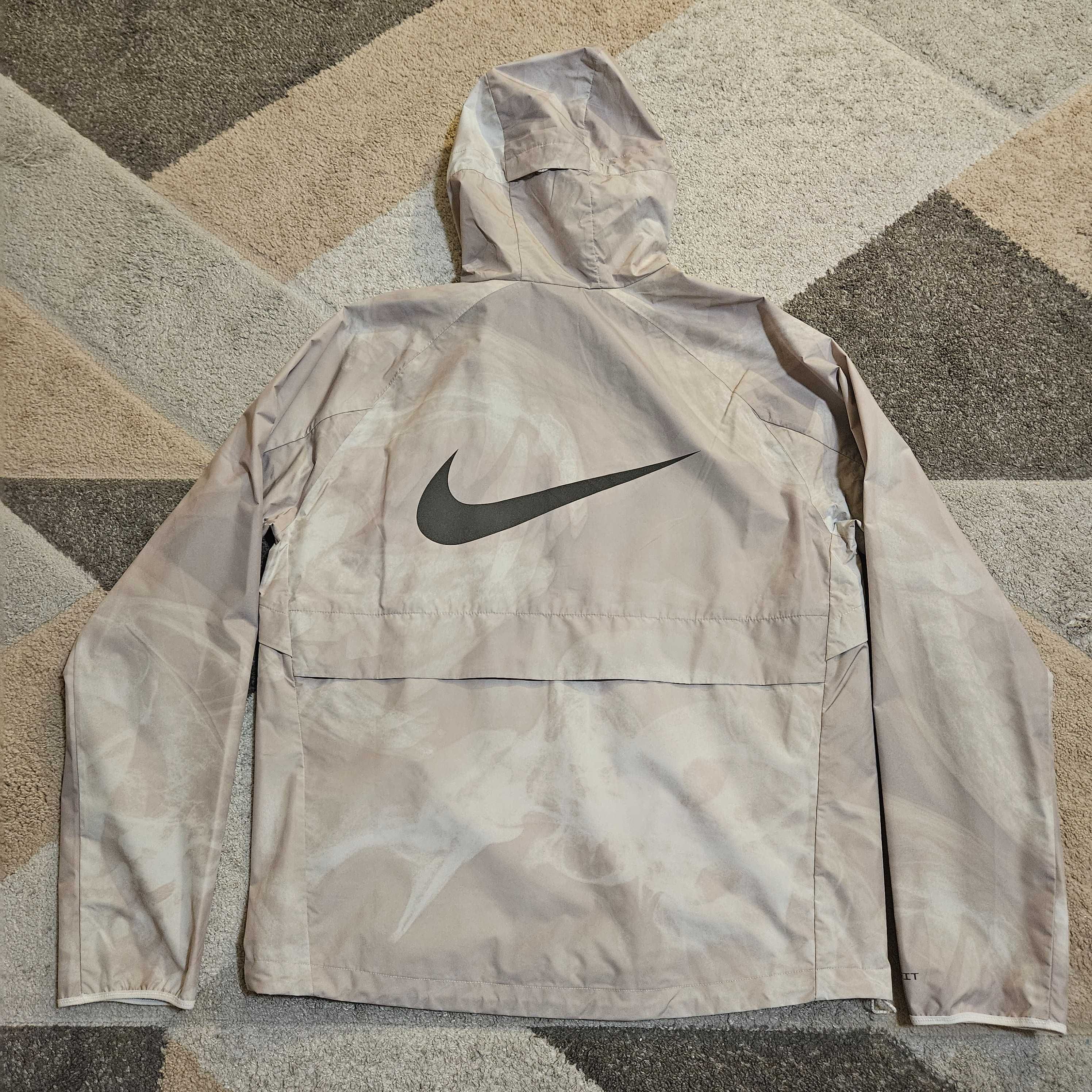 Nike Storm-Fit Run Division Flash Running Jacket