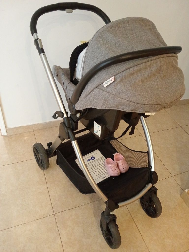 Vendo carro de bebé 60€