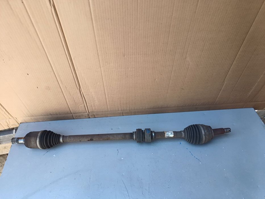 hyundai i30 iii 17r- 1.6 crdi półoś prawy przód 49501g4400 kia ceed