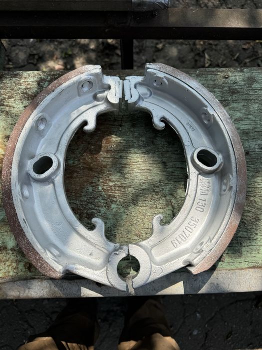 Колодки ручника зил 130 зил 131