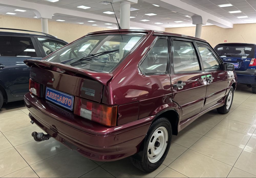 ВАЗ 2114 1.5i 8V 5МКПП 2004 р.в. (79 к.с.)