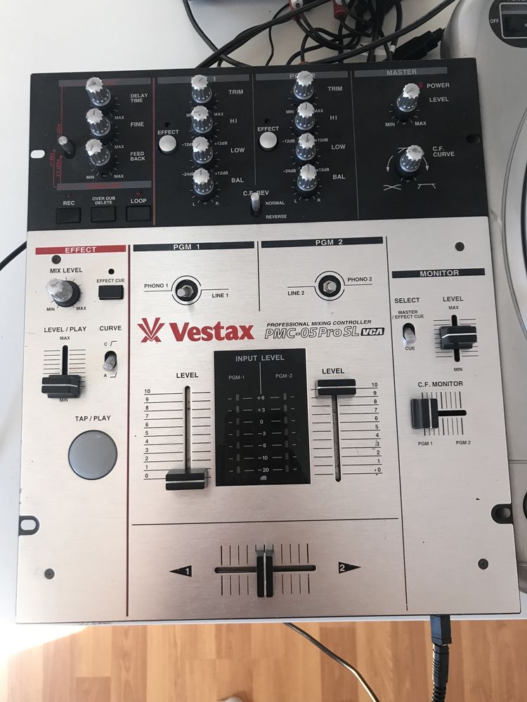 Kultowy mixer Vestax PMC
