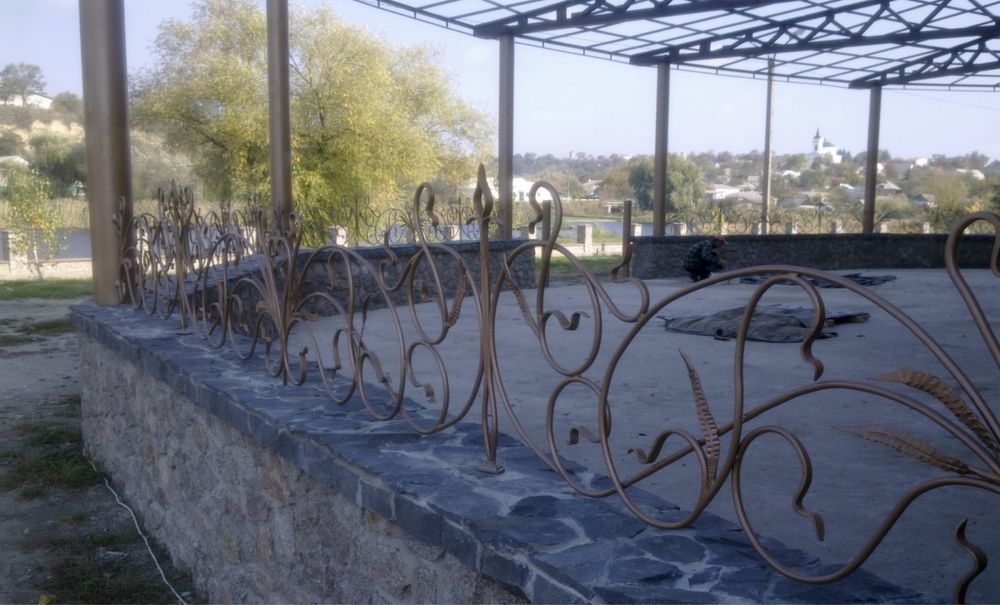 Продам готельно-розважальний комплекс на березі річки Рось