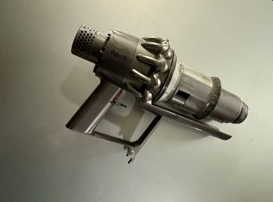 Oryginalny Korpus + silnik + cyklon grafitowy Dyson V10 (SV12)