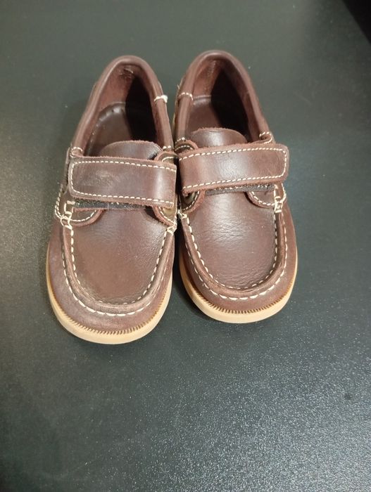 Calçado menino - Sapatos Crocs chuteiras
