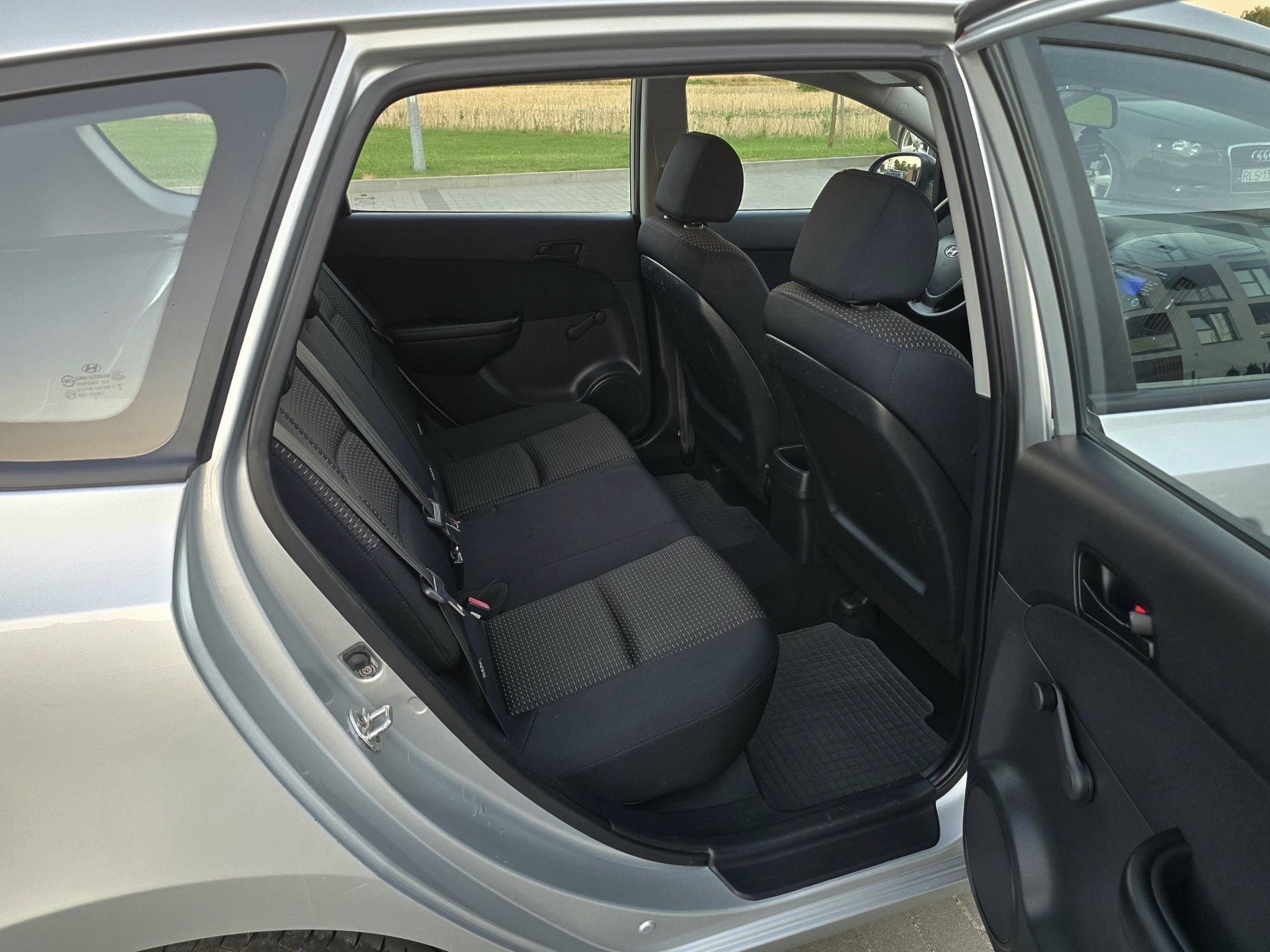 HYUNDAI i30 CW Super Stan 1.6! BENZYNA   Bez Korozji Niski Przebie