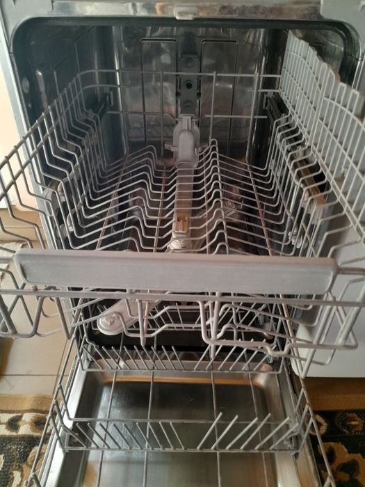 Посудомиюча машина Вірпул