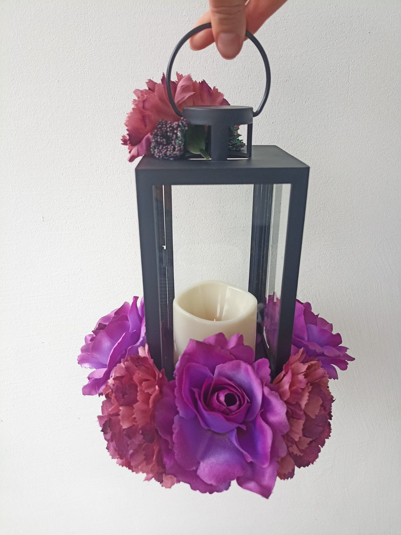 Lampion Latarenka Dekoracyjna Znicz Led Ze Świecą 21Cm Kwiaty Na Grób