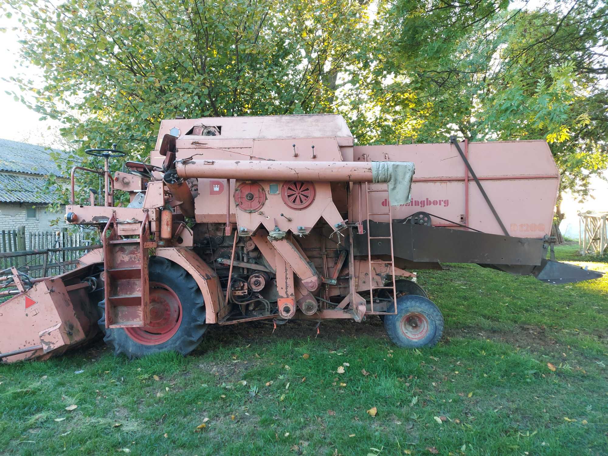 KOMBAJN DRONNINGBORG 1200 sieczkarnia, heder 3m