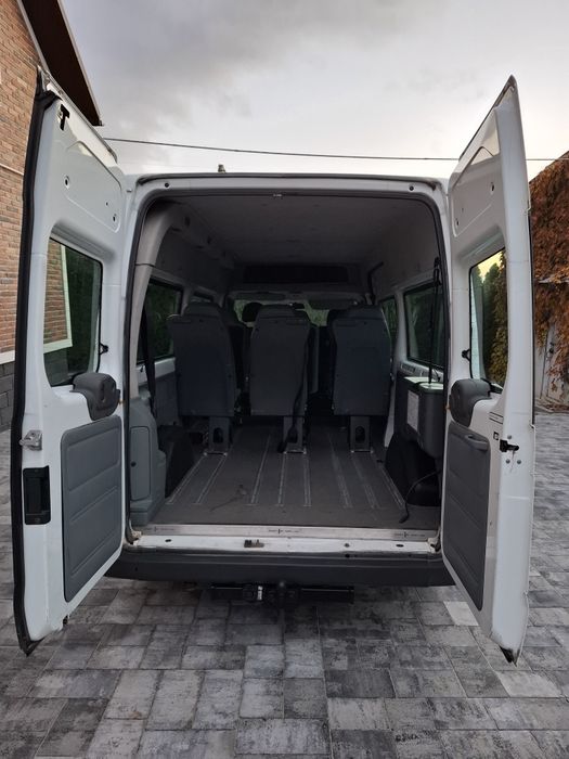 Ford transit оригінальний пасажир