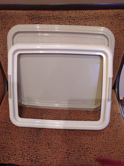 Туалет для собак і котів б/у .