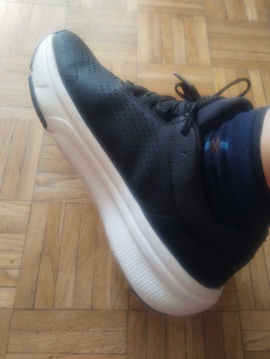 Buty męskie sneakersy nowe