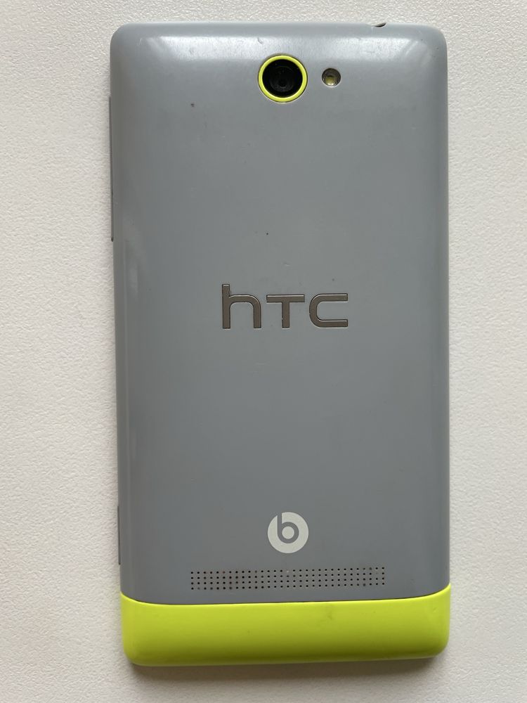 Смартфон HTC